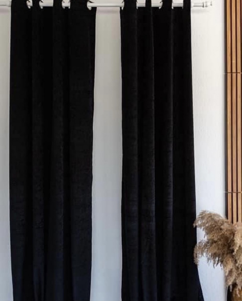 Chantal Luxury (Black) készre varrt sötétítő függöny szett 180x280cm - Fekete