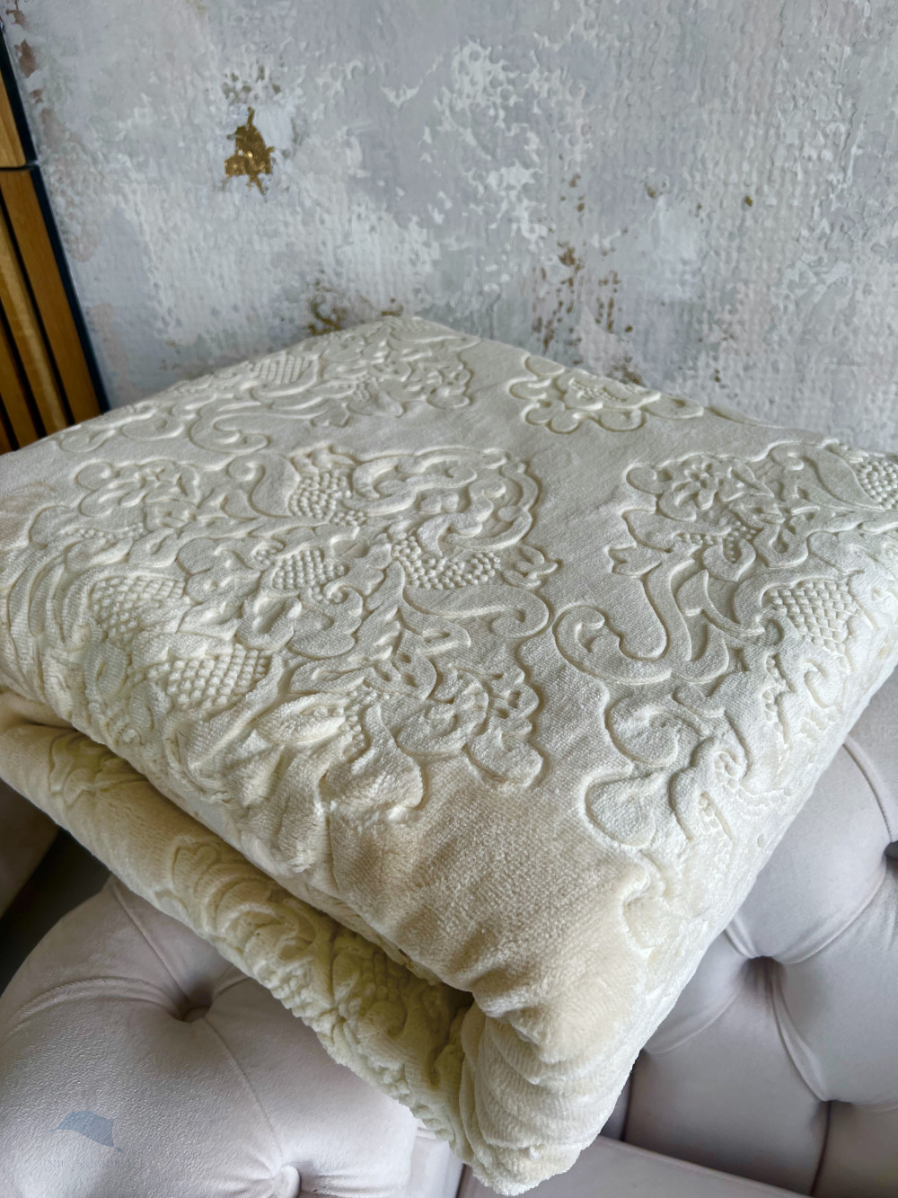 Luxory Gold Barok indás bézs ágytakaró 160x220cm