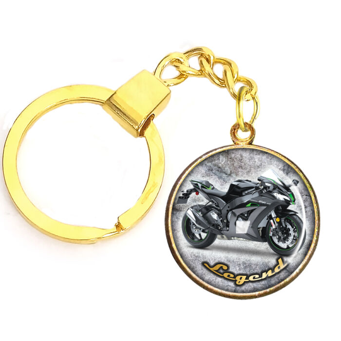 CARSTON Elegant motoros kulcstartó ezüst vagy arany színben