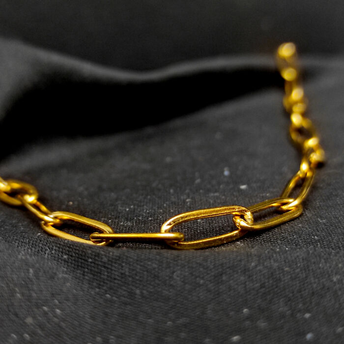 Hosszú szemes rozsdamentes acél nyaklánc arany színben, 70 cm