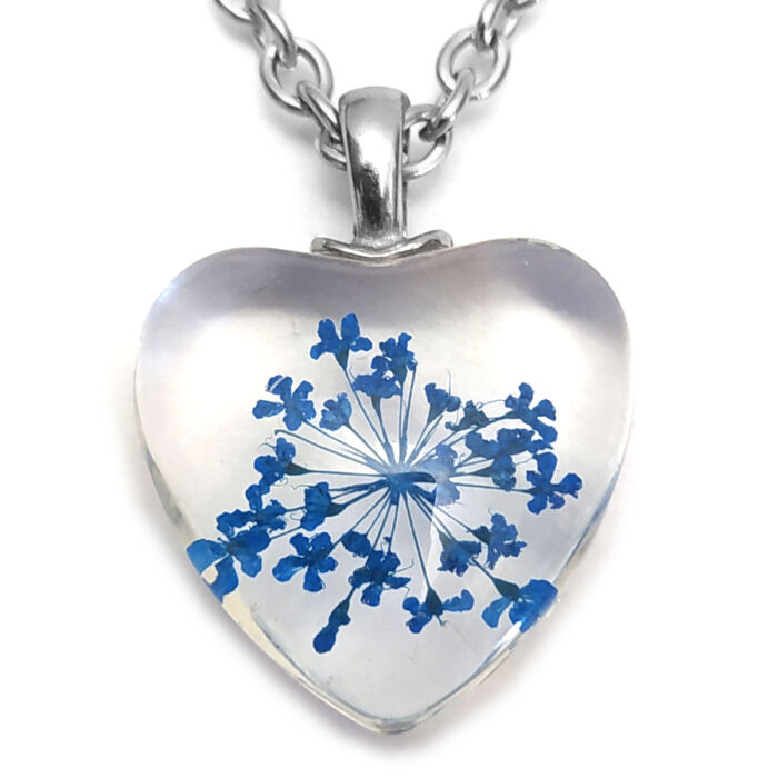 Kék virág szív üvegmedál, választható arany vagy ezüst színű acél lánccal vagy bőr lánccal