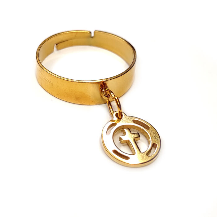 Kereszt charmos állítható méretű gyűrű, arany színű, választható szélességben