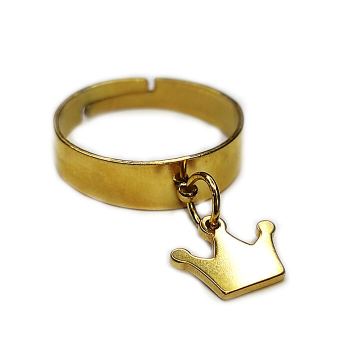Korona charmos állítható méretű gyűrű, arany színű, választható szélességben
