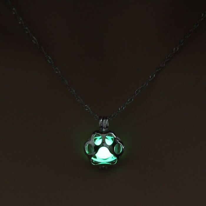 Sötétben lumineszkáló Tappancs medál nyaklánccal, zöld