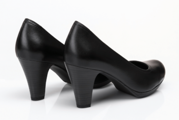 Tamaris fekete magassarkú női cipő