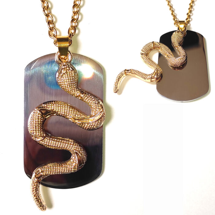Tüköracél ezüst dögcédula arany színű kígyóval, acél lánccal vagy kulcstartóval