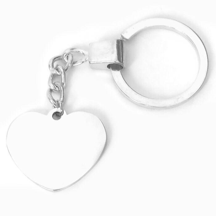 Tükörfényű nemesacél szív kulcstartó, ezüst színben (gravírozható)
