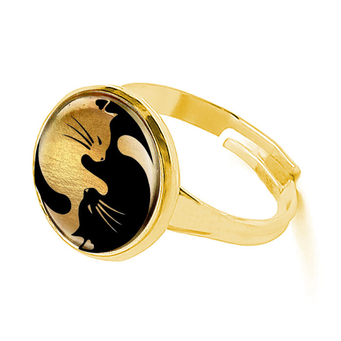Yin Yang cicás gyűrű, arany színben (állítható méret)