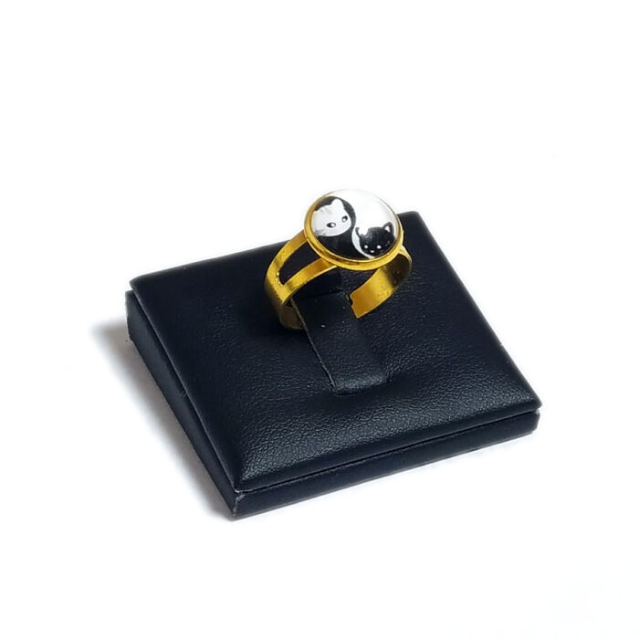 Yin-yang cicás üveglencsés gyűrű, választható arany és ezüst színben