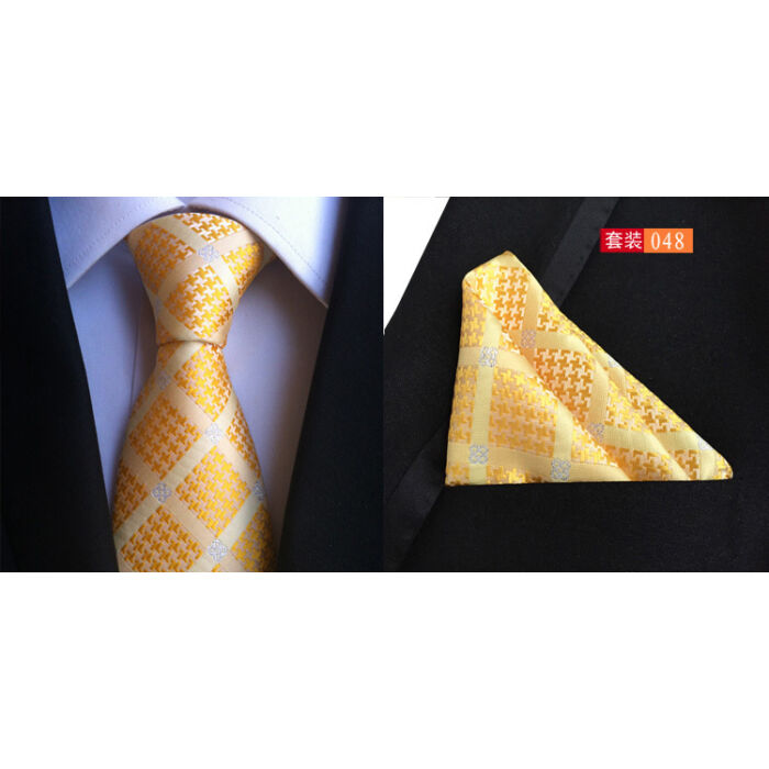 Sárga mintás exkluzív selyemnyakkendő díszzsebkendővel