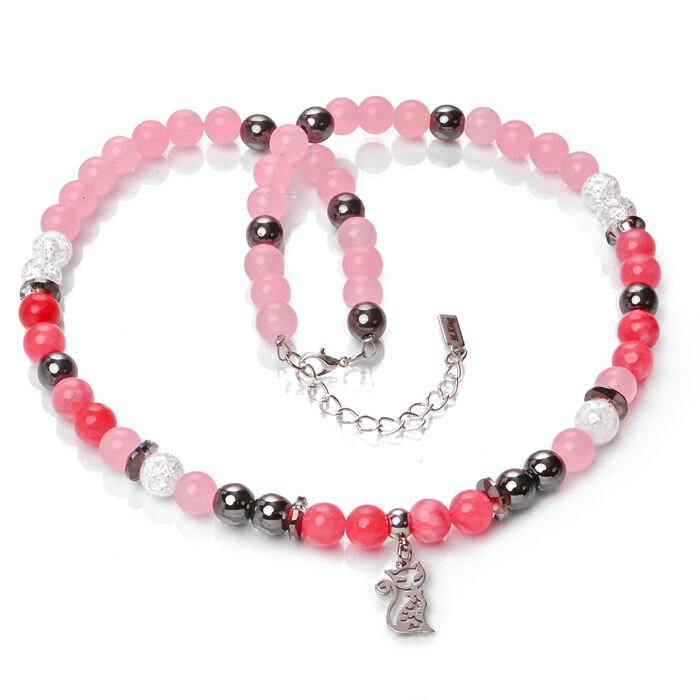 Sassy Pink Kitty – Hegyikristály, jade és hematit ásvány nyaklánc Cicás charmmal vagy anélkül, dobozban