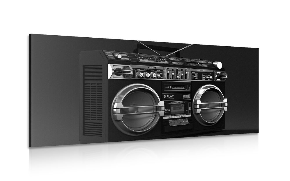 Kép disco rádió a 90-évekből fekete fehérben