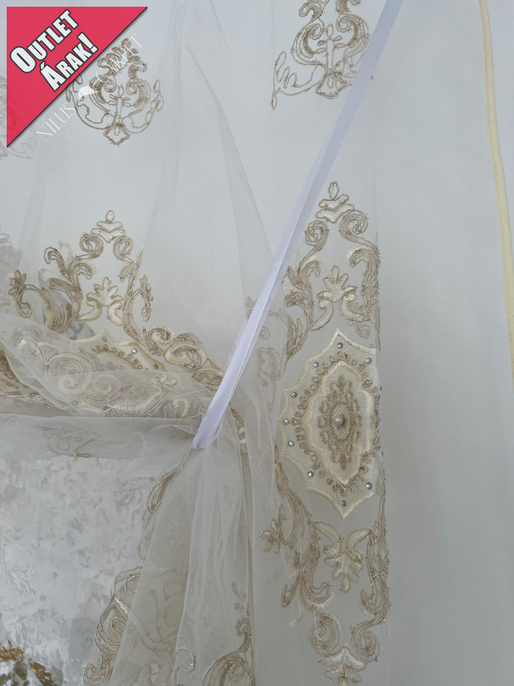  Exkluzív Barokk  Amira Kész függöny törtfeher bársony Krém 400x150cm