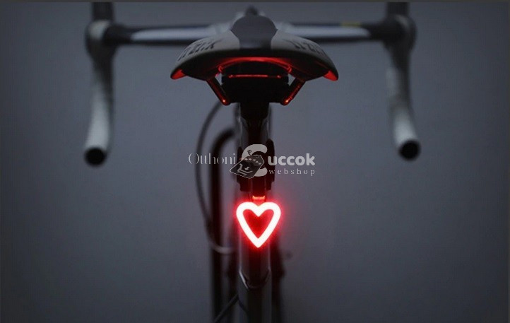 Kerékpár hátsó lámpa, bicikli lámpa, ledes kerékpár lámpa - Szív