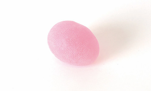 SISSEL® PRESS EGG rehabilitációs tojás a kéz és ujjak erősítésre Szín: rózsaszín (könnyű ellenállás)