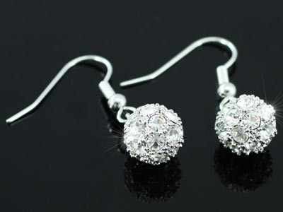 Ezüst színű gömb fülbevaló áttetsző Swarovski kristályokkal (0227.)