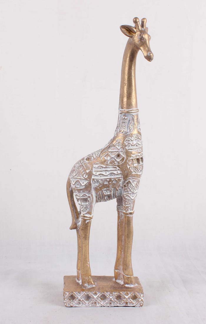 Díszített zsiráf - szobor