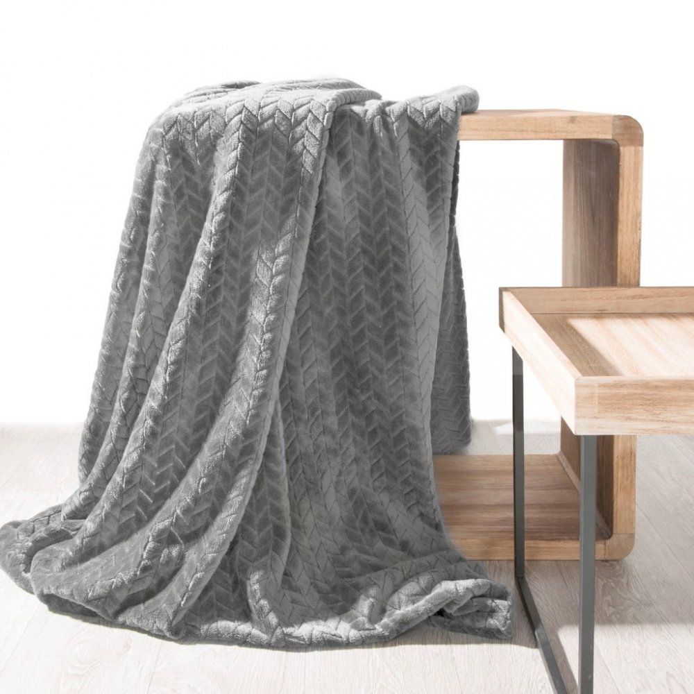 Puha dekoratív takaró, szürke színben Szélesség: 170 cm | Hossz: 210 cm