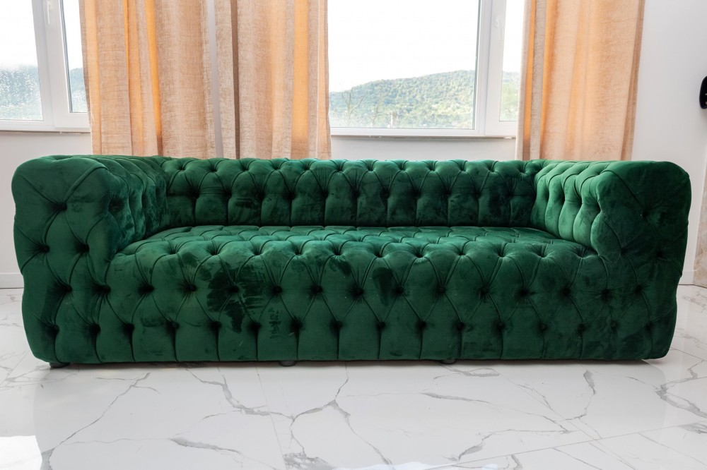 Amara Chesterfield (Green) 2 személyes bársony kanapé - Zöld