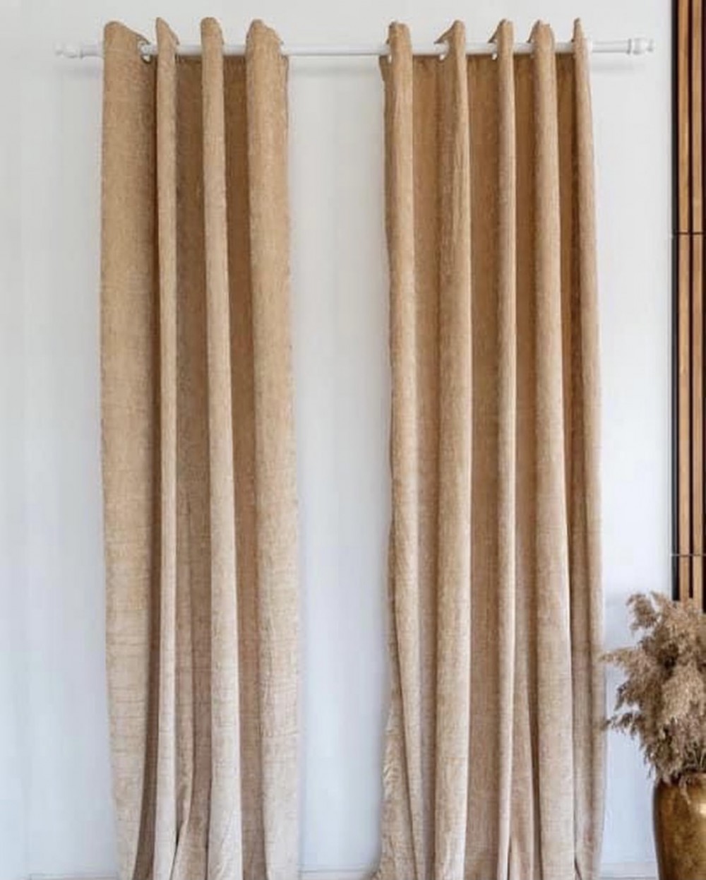 Chantal Luxury (Beige) készre varrt sötétítő függöny szett 160x280cm - Bézs